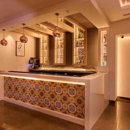 Delite Sarovar Portico Faridábád Kültér fotó